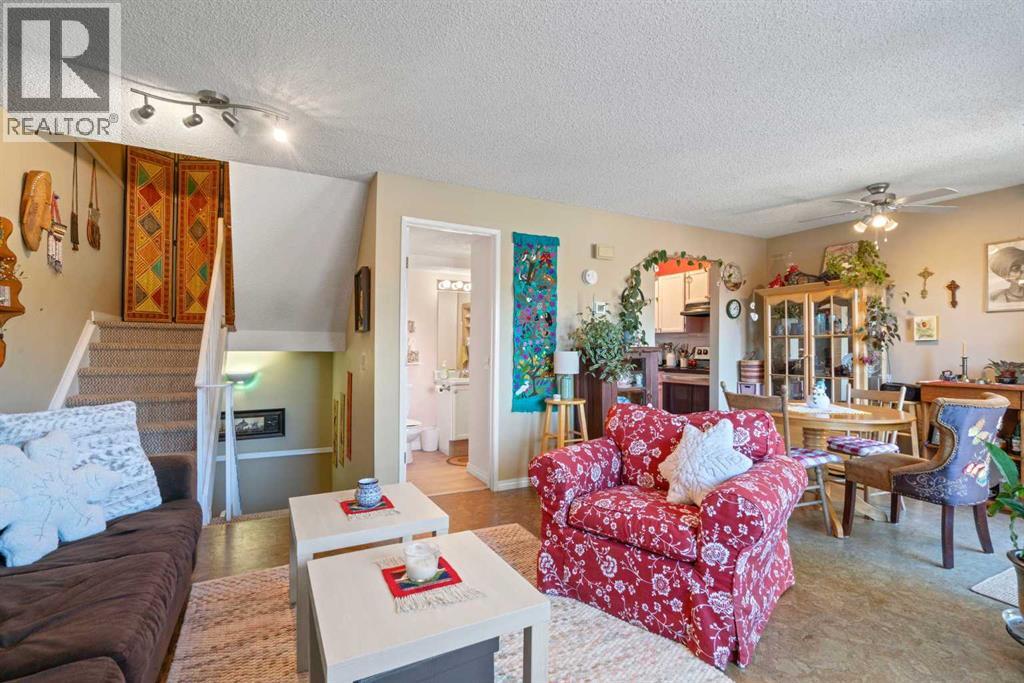 Single Family House for Sale in   Shawnessy Drive SW Shawnessy Calgary 