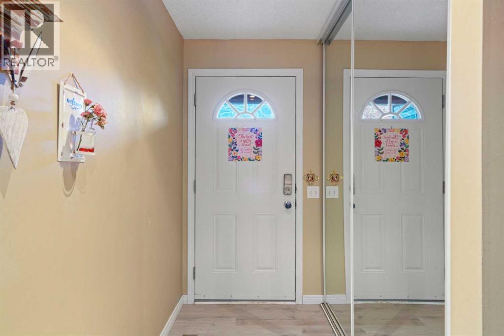 Single Family House for Sale in   Shawnessy Drive SW Shawnessy Calgary 