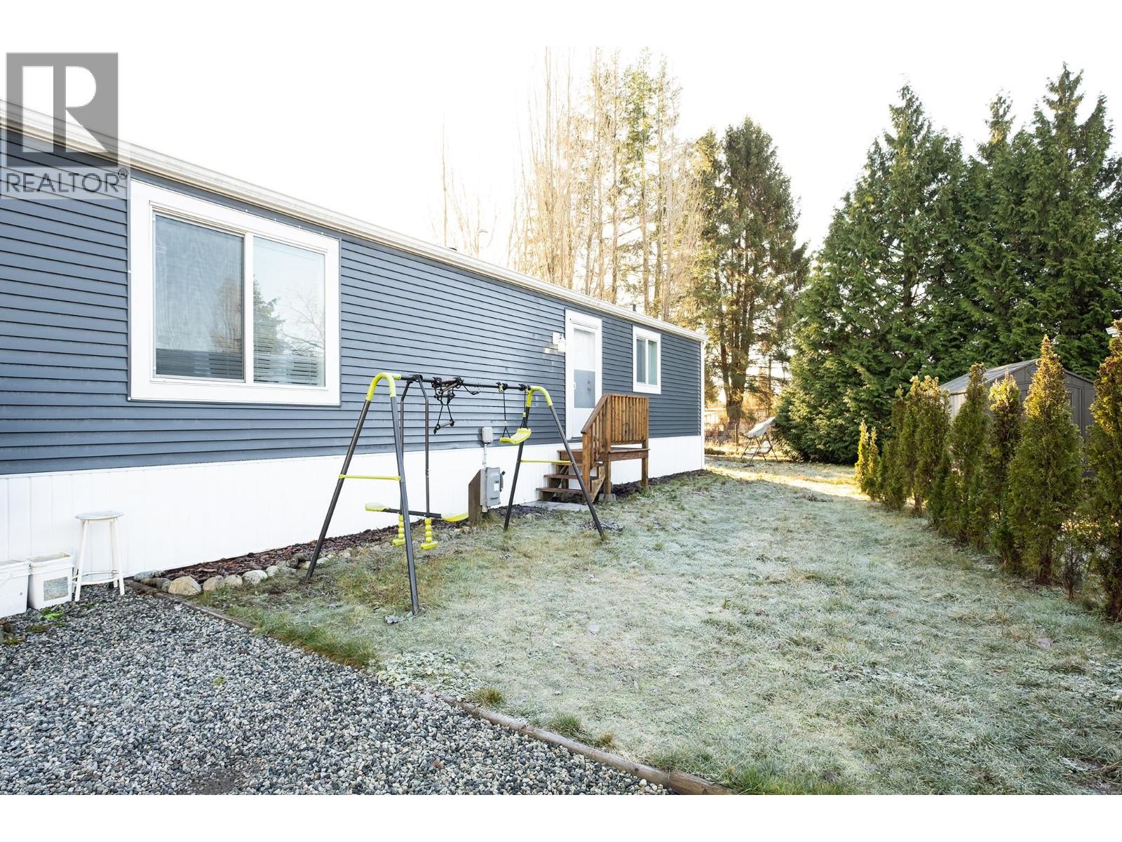 139 1413 SUNSHINE COAST HIGHWAY, Gibsons