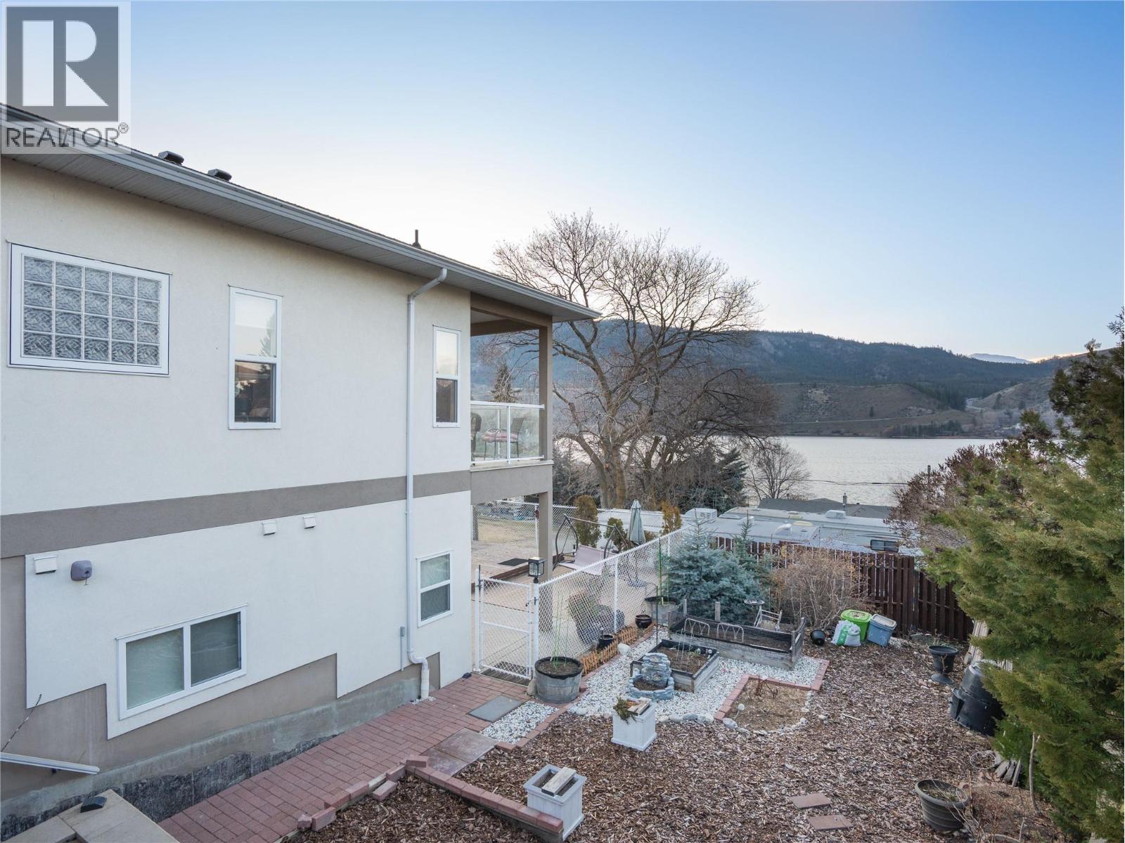 434 Eastside Road, Okanagan Falls