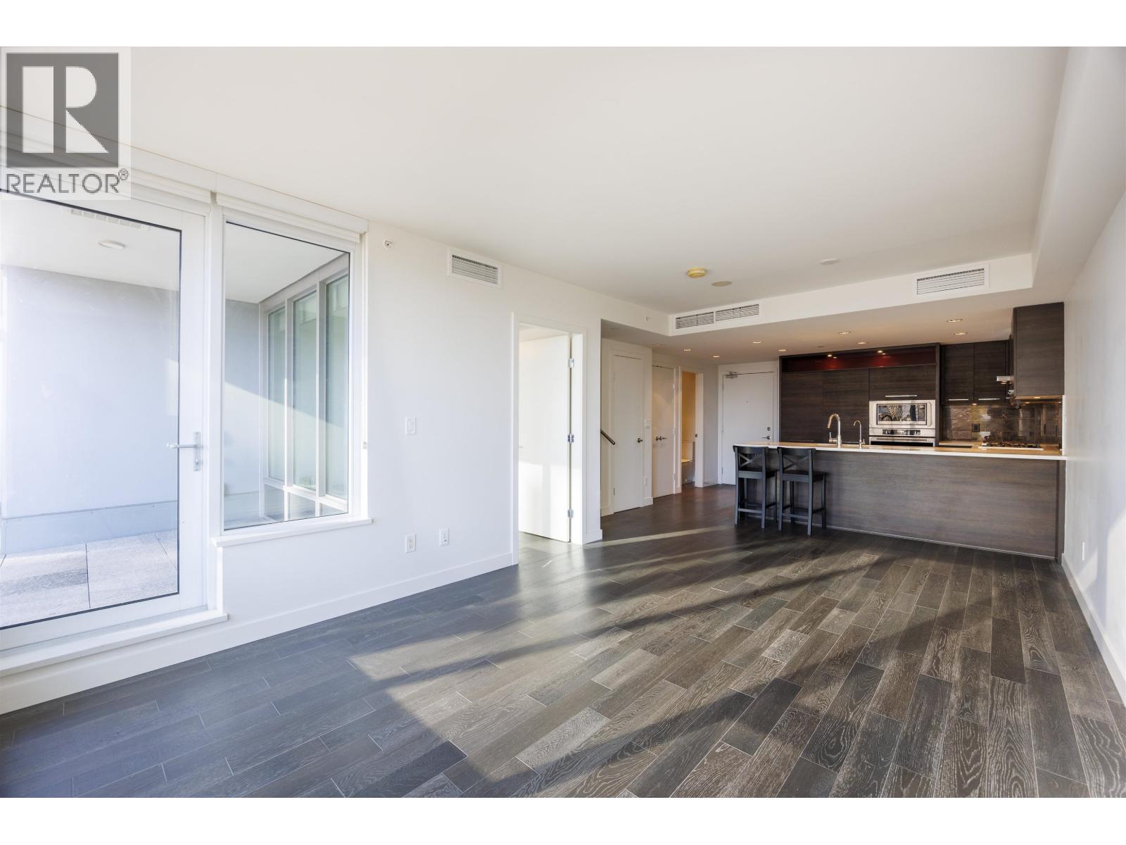 #310-7468 LANSDOWNE Road, Richmond