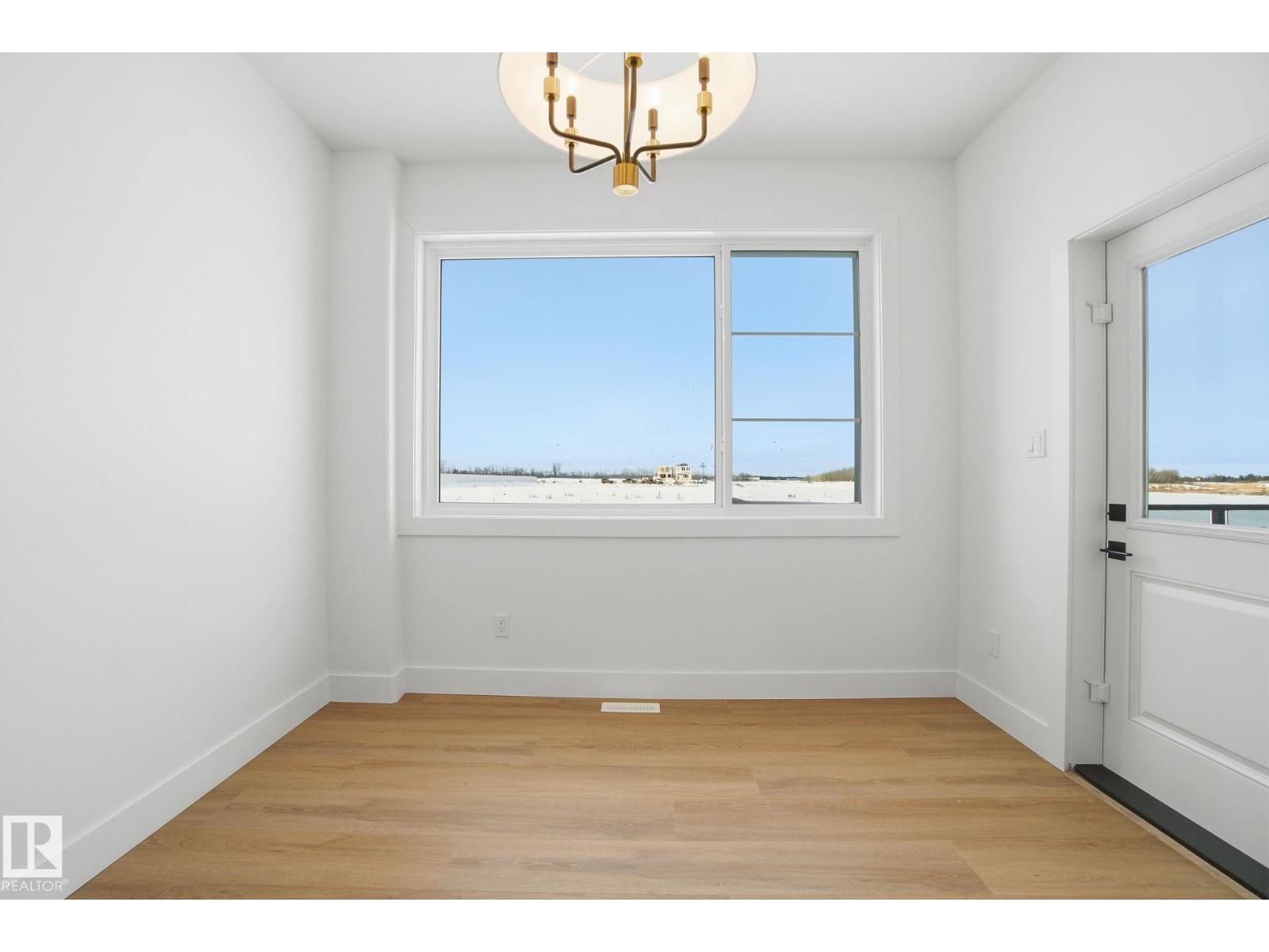 142 EDGEWATER CI, Leduc