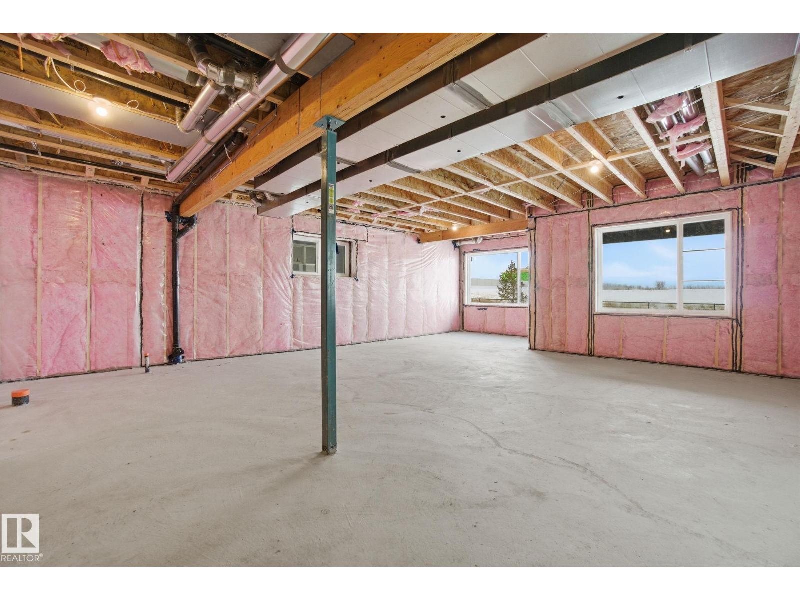 142 EDGEWATER CI, Leduc