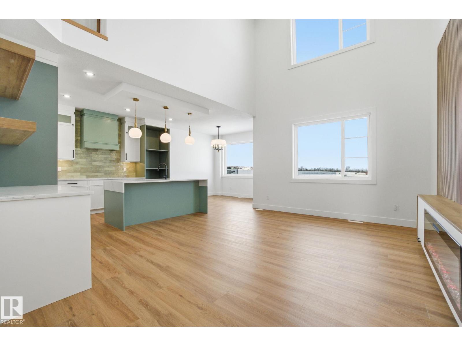 142 EDGEWATER CI, Leduc