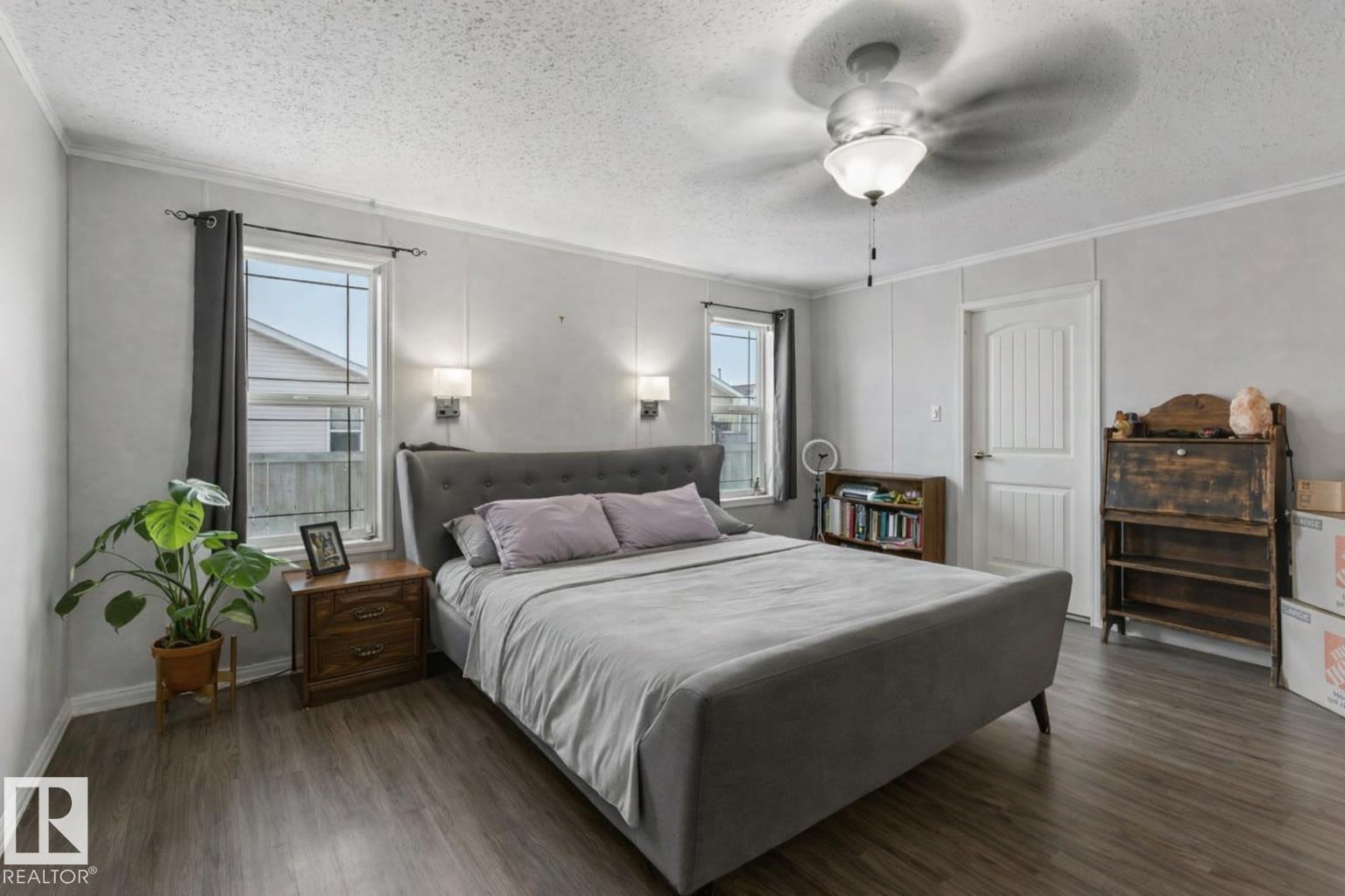 1011 Aspen DR E, Leduc