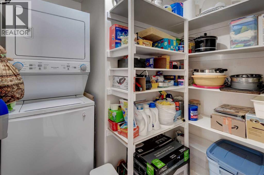 Single Family House for Sale in   Millrise Point SW Millrise Calgary 