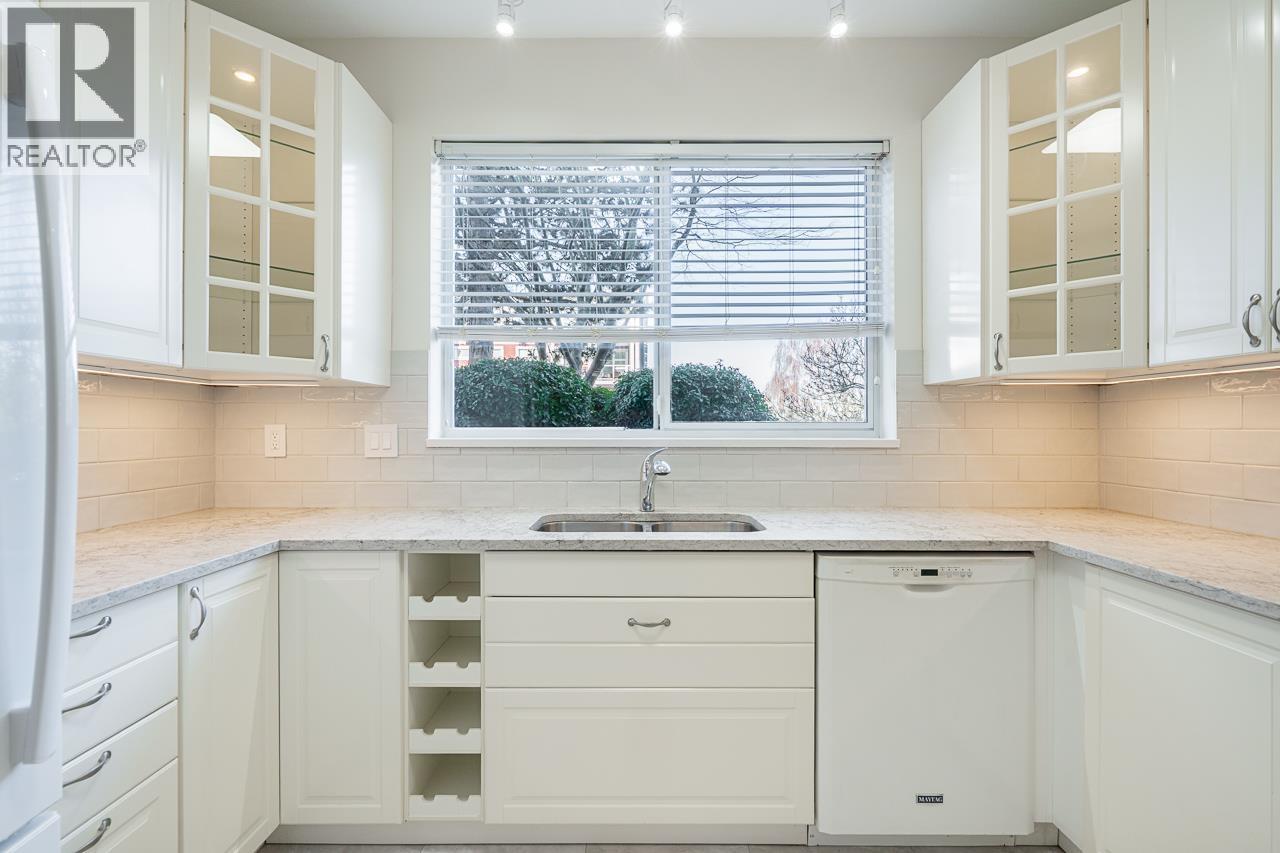 #106-12911 RAILWAY Avenue, Richmond