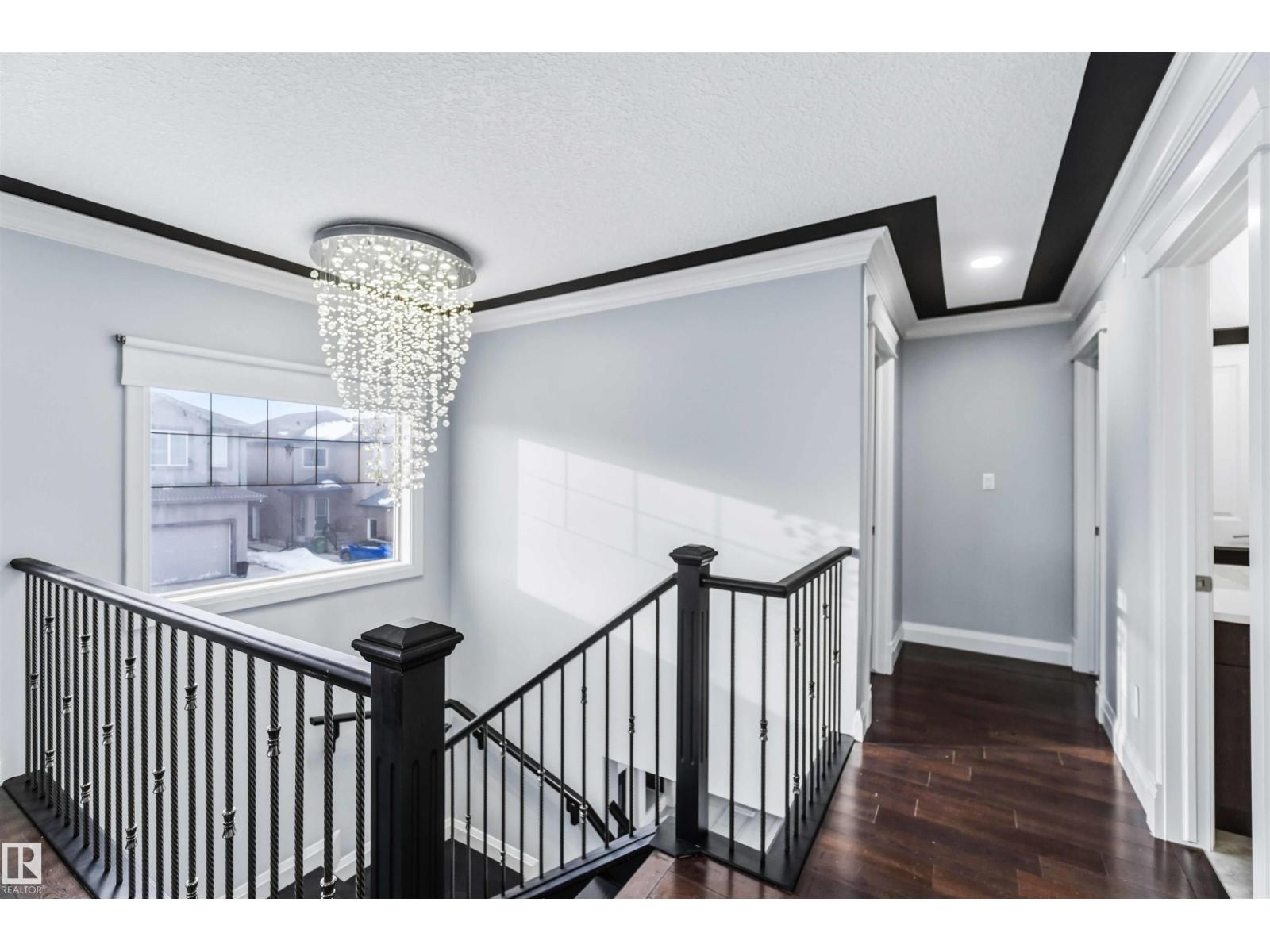 
          16232 137 Street NW
            <br/>
            <span>Edmonton</span>
            , 
            <span>AB</span>
             <span>T6V0J7</span>
         - Photo 35