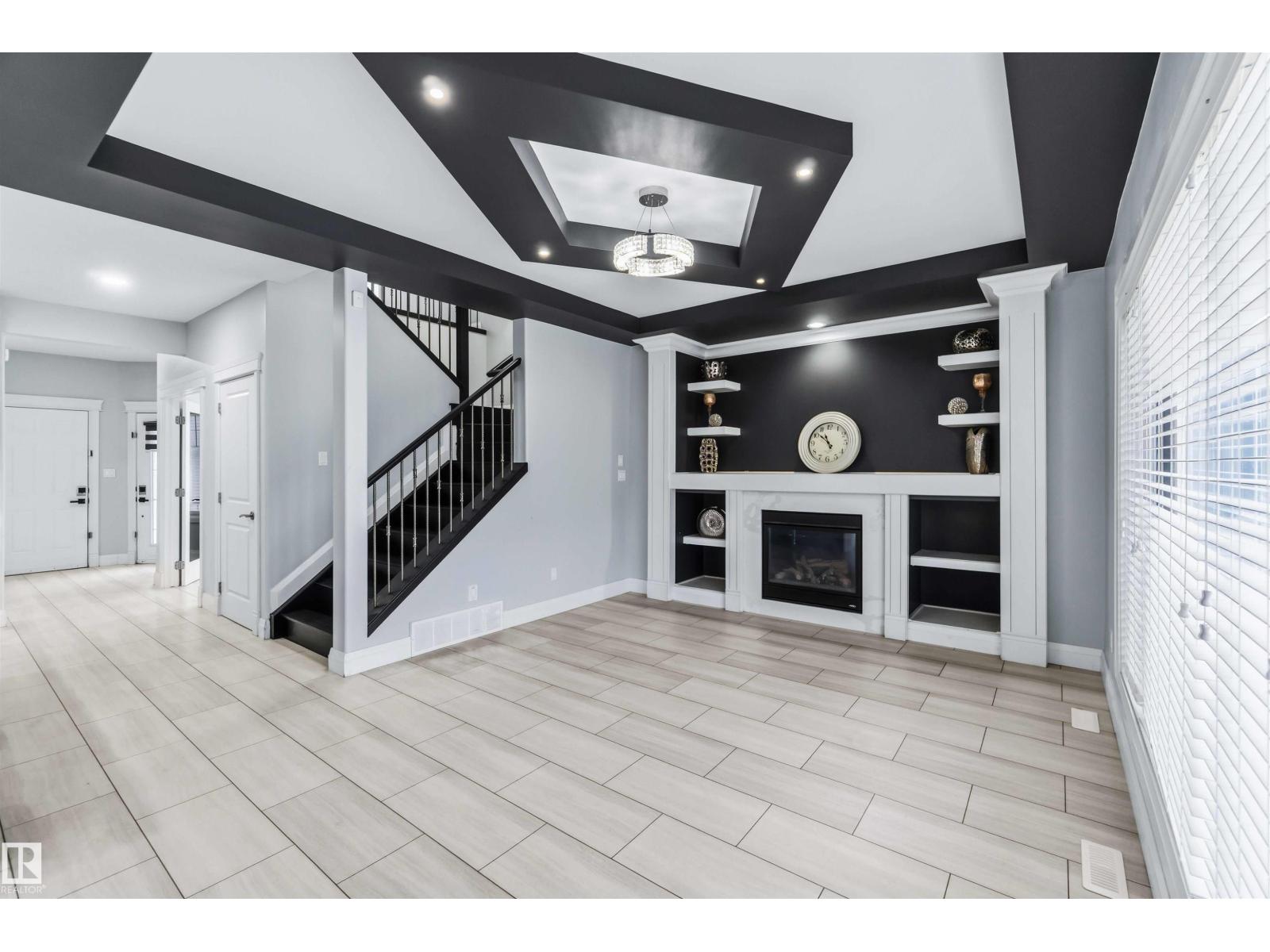 
          16232 137 Street NW
            <br/>
            <span>Edmonton</span>
            , 
            <span>AB</span>
             <span>T6V0J7</span>
         - Photo 27