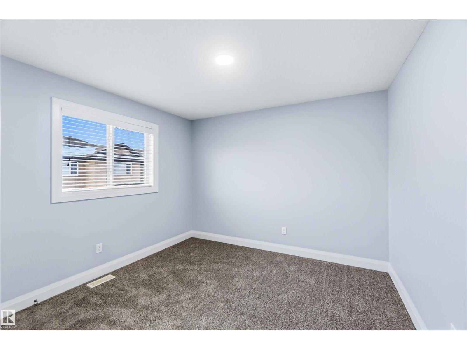 
          16232 137 Street NW
            <br/>
            <span>Edmonton</span>
            , 
            <span>AB</span>
             <span>T6V0J7</span>
         - Photo 48