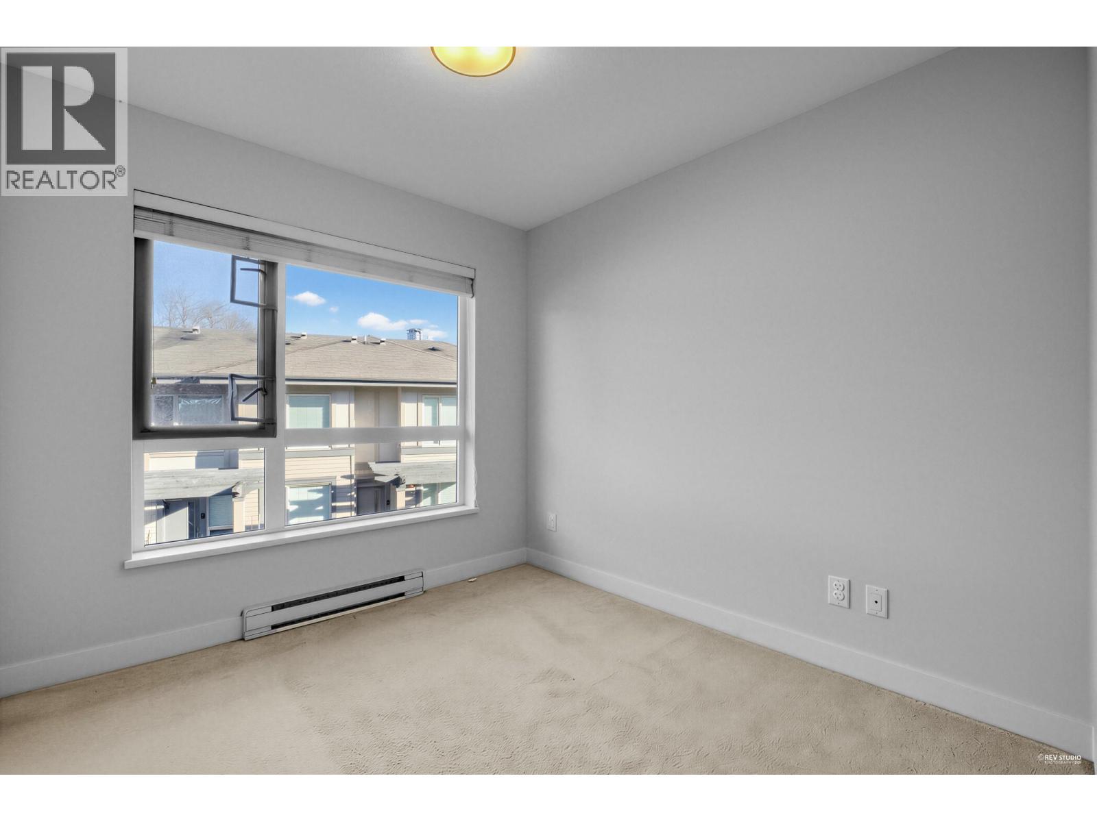 11 3231 NOEL DRIVE, Burnaby