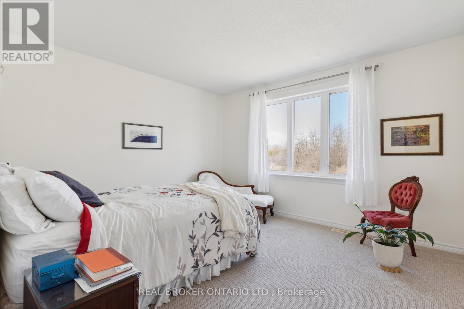 51 WATERSIDE DRIVE — photo 23