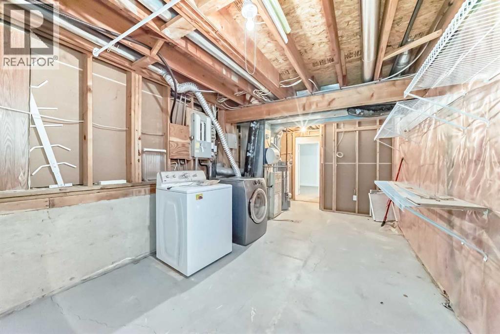 Single Family House 4 Level for Sale in  Shawbrooke Road SW Shawnessy Calgary 