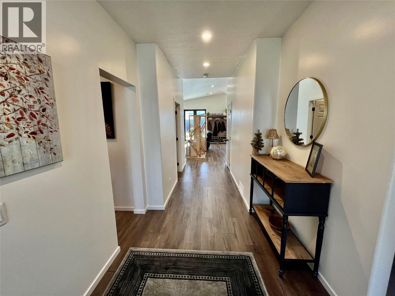  731 Parksville Street, Sicamous