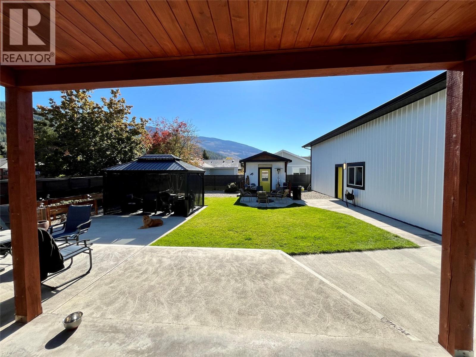  731 Parksville Street, Sicamous