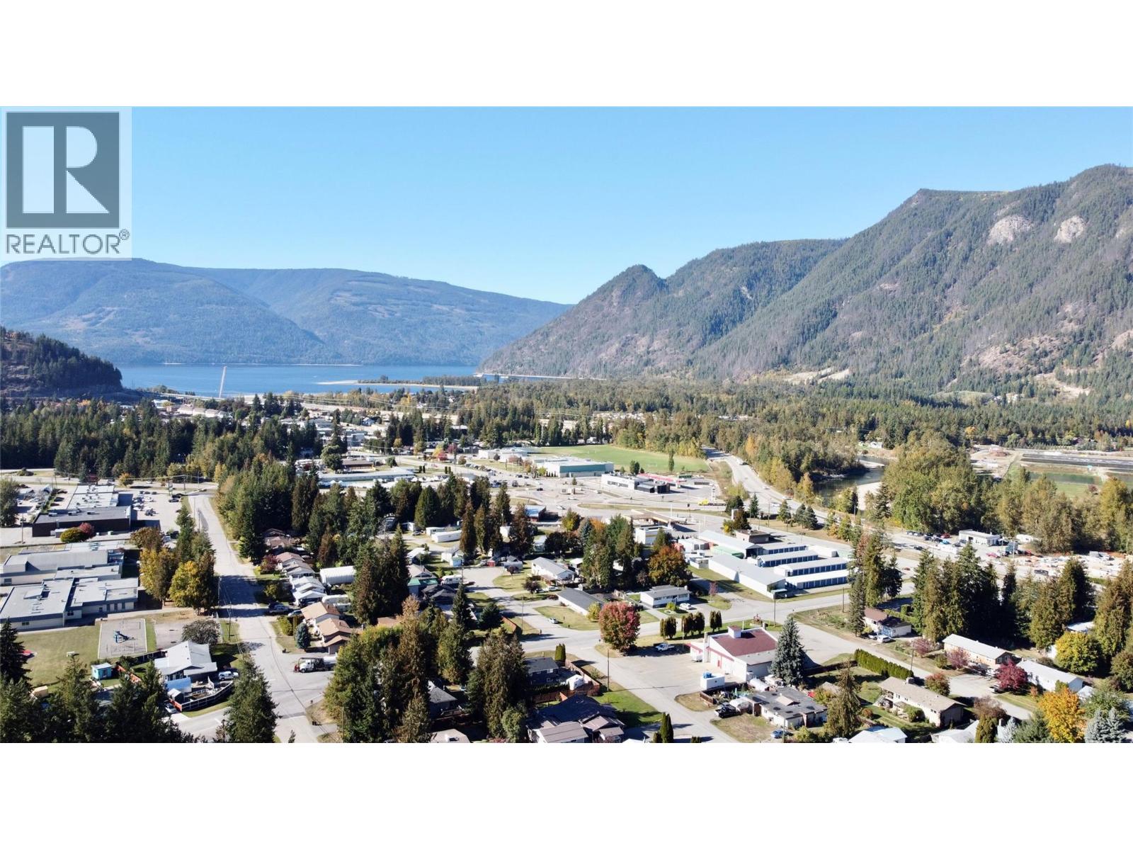  731 Parksville Street, Sicamous