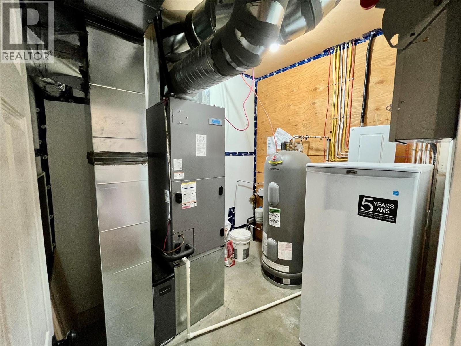  731 Parksville Street, Sicamous