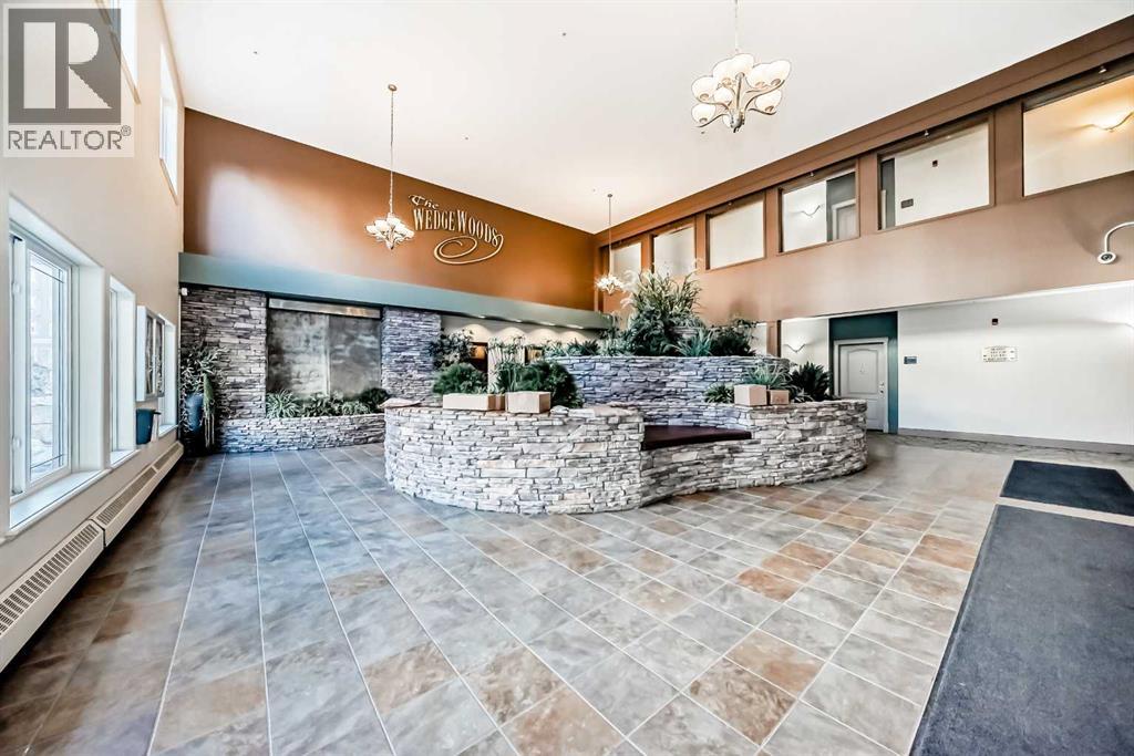 Single Family House for Sale in   DISCOVERY RIDGE Close SW Discovery Ridge Calgary 