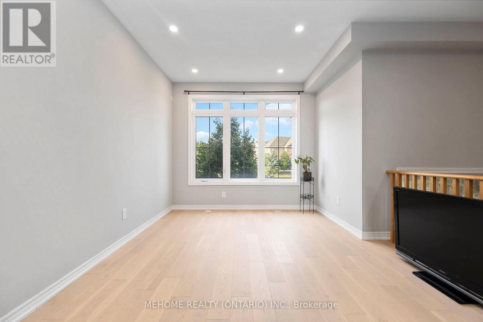 229 DUNDAS WAY - Photo 3 of 22, Markham (Greensborough), Ontario