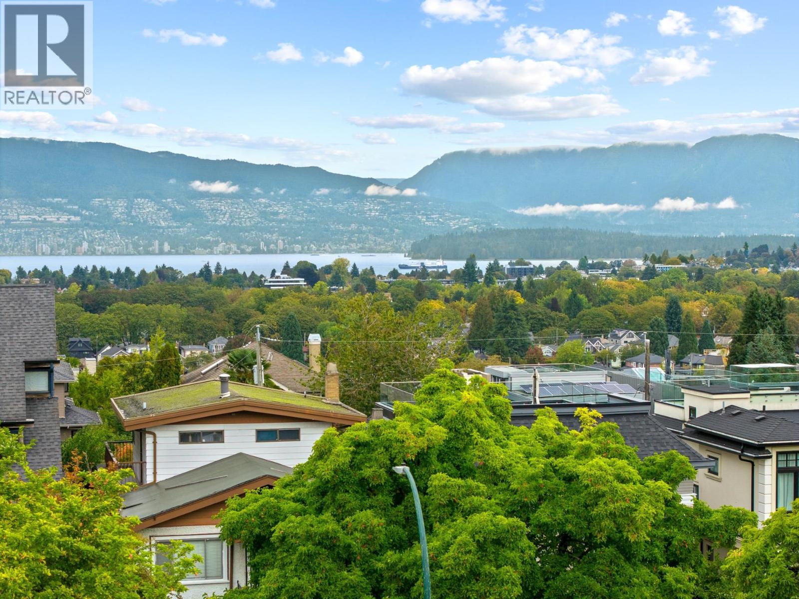 3276 W 21ST AVENUE - Main photo, Vancouver, British Columbia