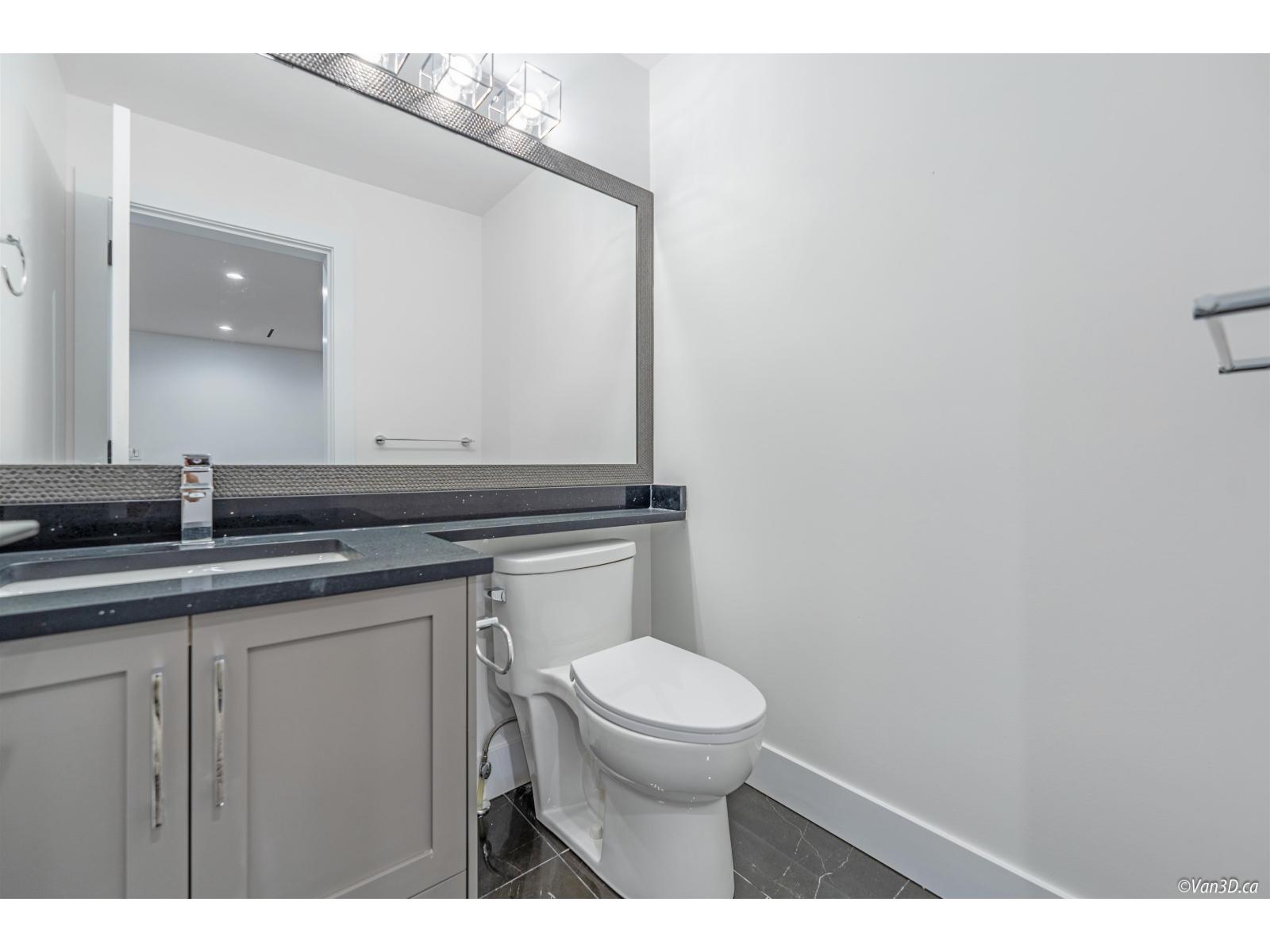 19774 33 AVE, Langley