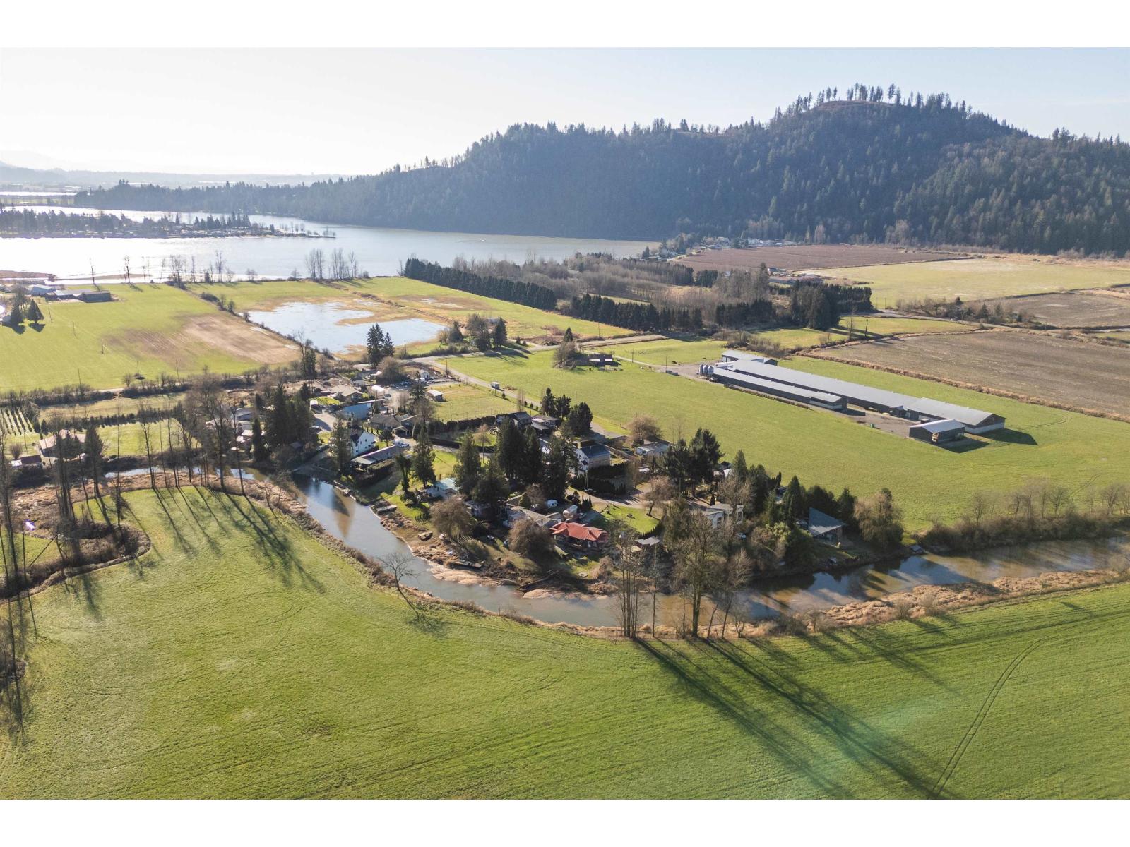 10148 MOUNTAINVIEW ROAD, Mission