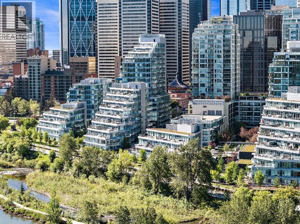 Single Family House for Sale in   Waterfront Mews SW Chinatown Calgary 