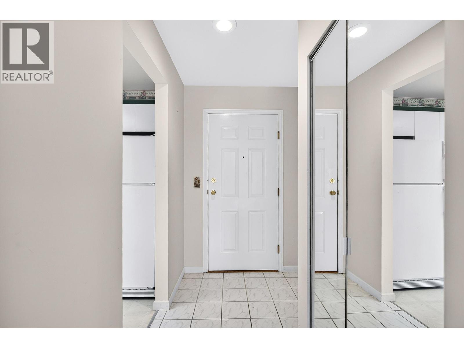 212 19122 122 AVENUE, Pitt Meadows