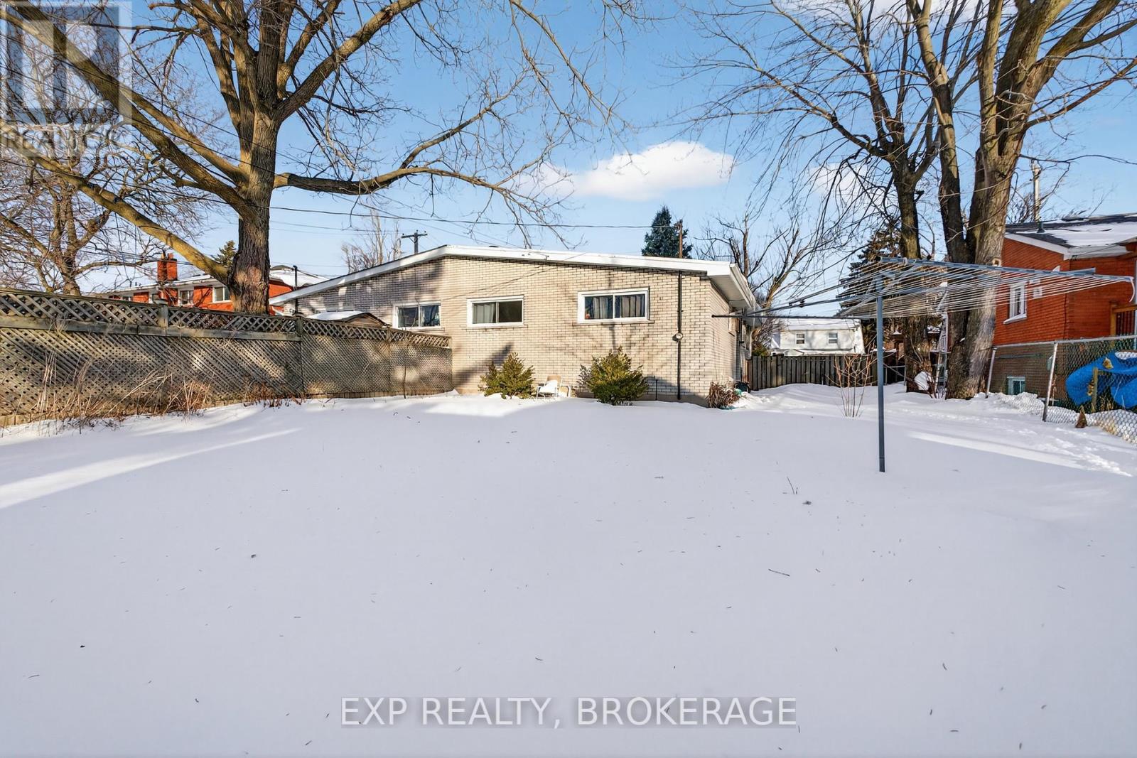 340 PALACE ROAD - 27