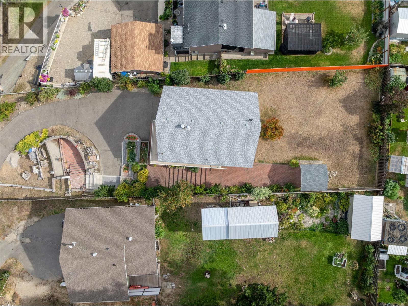 1225 Bay Drive, Chase