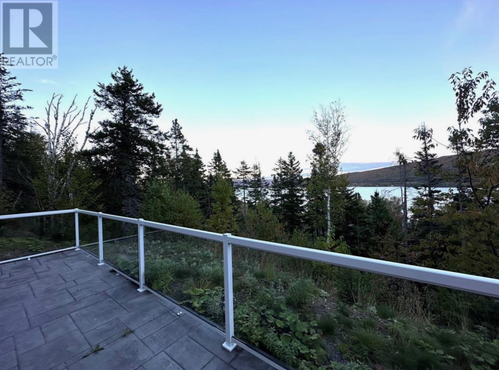 60 Lakeview Drive - 13