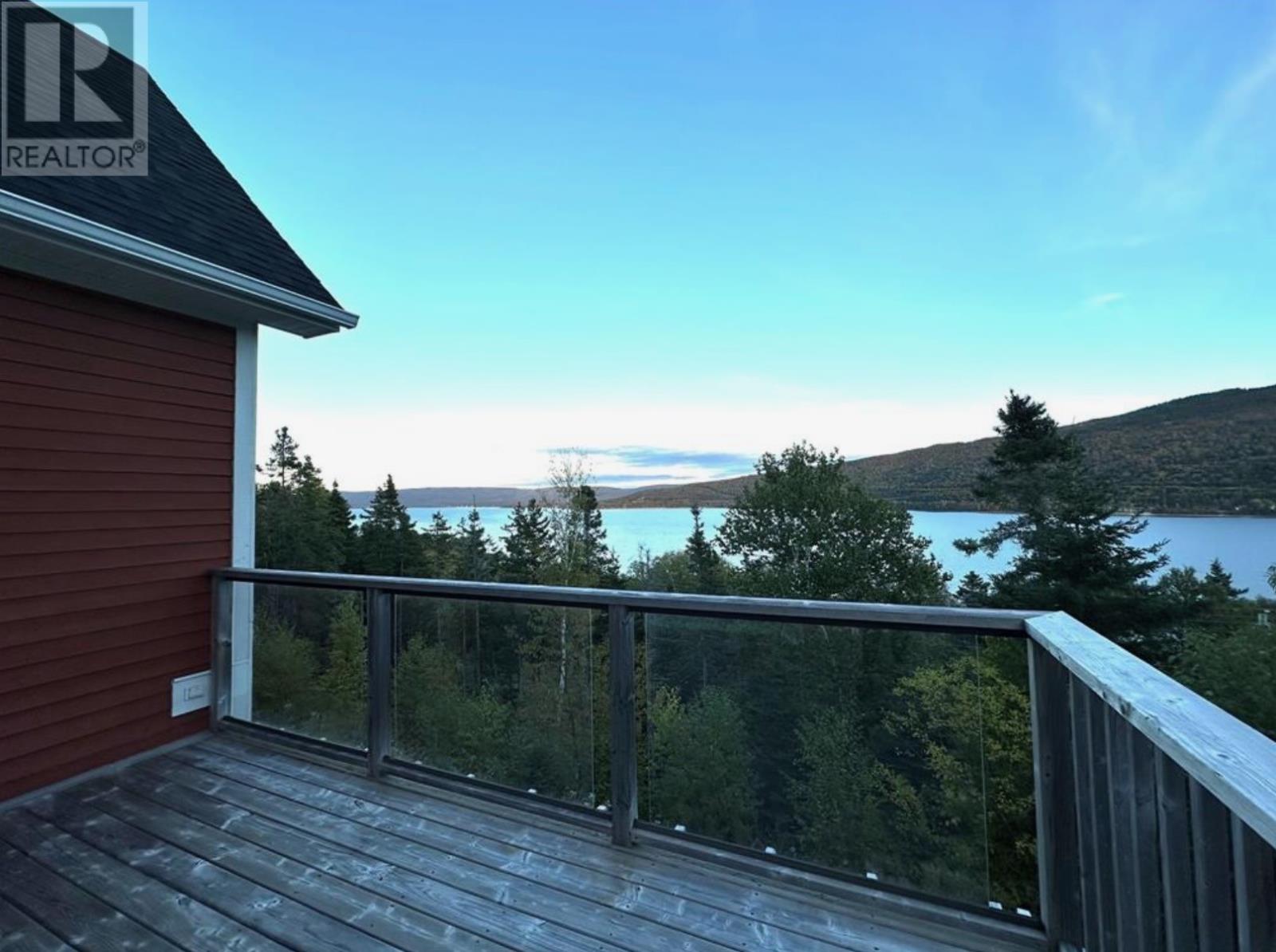 60 Lakeview Drive - 18