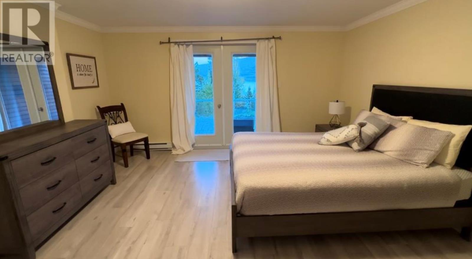 60 Lakeview Drive - 30
