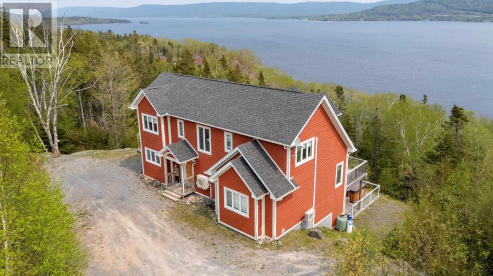 60 Lakeview Drive - 38