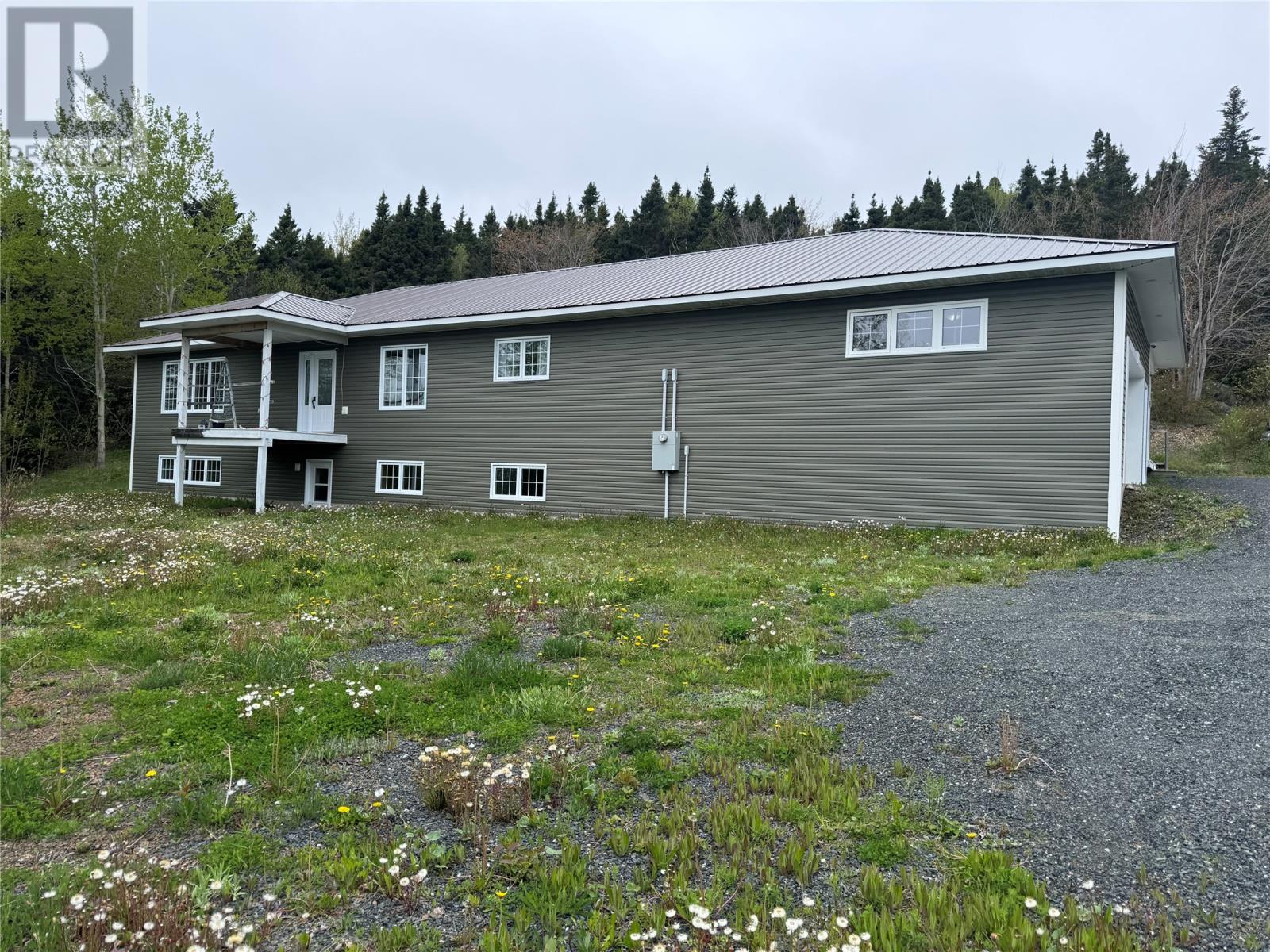 401A Main Street N - 1