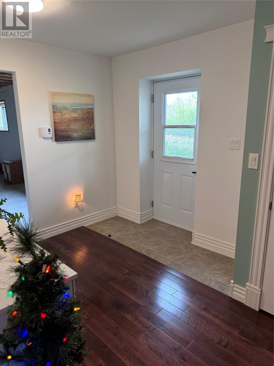 401A Main Street N - Image 38