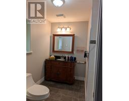 401A Main Street North thumbnail 24