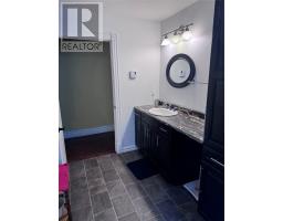 401A Main Street North thumbnail 28