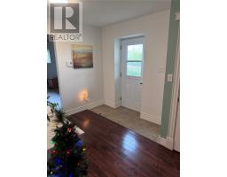 401A Main Street North thumbnail 38