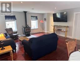 401A Main Street North thumbnail 7
