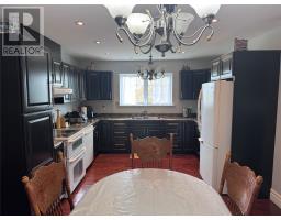 401A Main Street North thumbnail 9