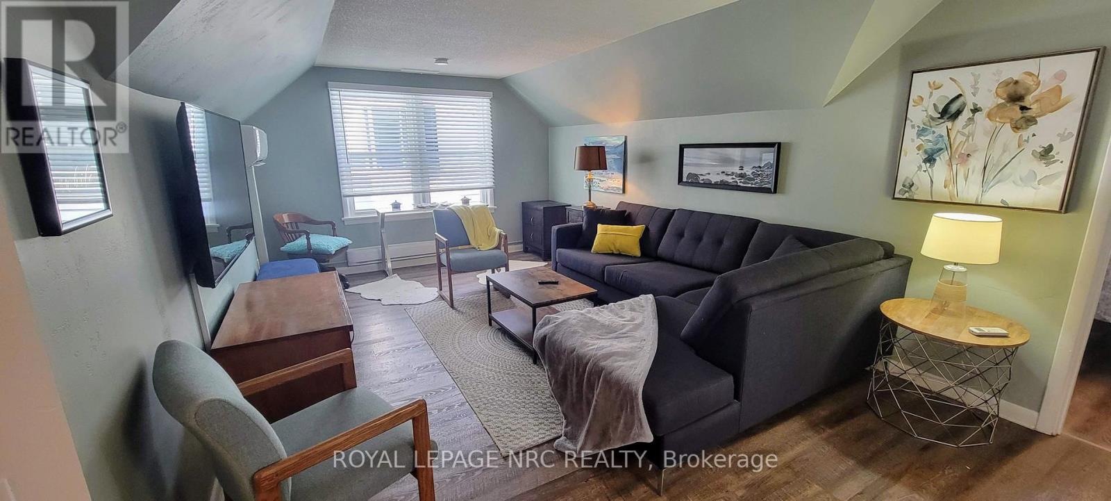 243 Derby Unit UPPER photo 5