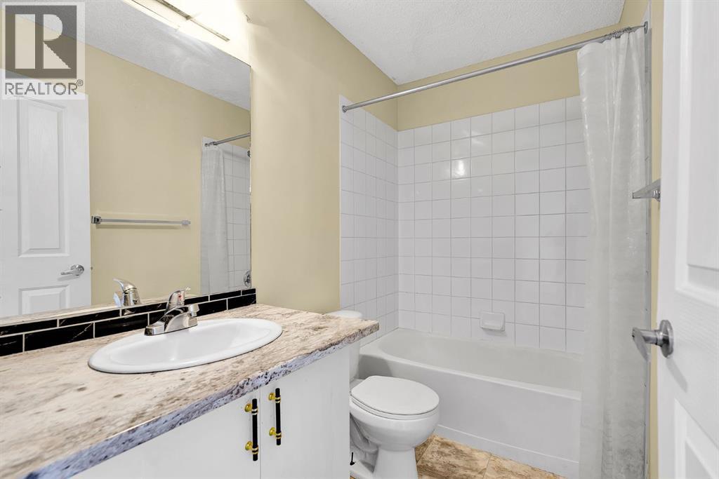 Single Family House for Sale in   Taradale Drive NE Taradale Calgary 