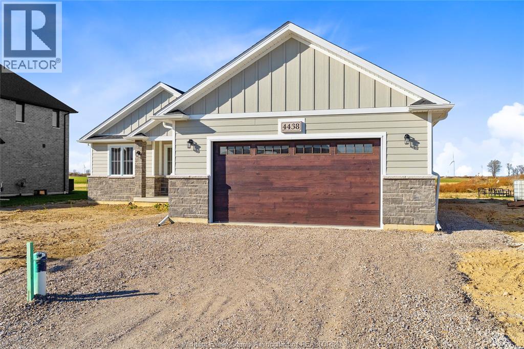 3515 OKE - Photo 2 of 30, LaSalle, Ontario