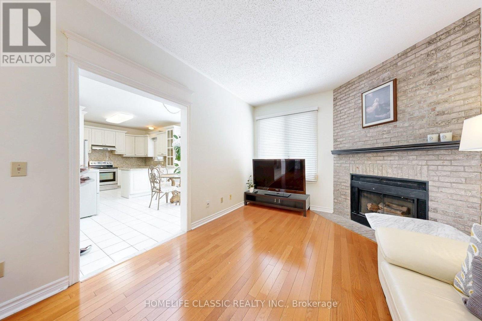 50 OAKHURST DRIVE - 16
