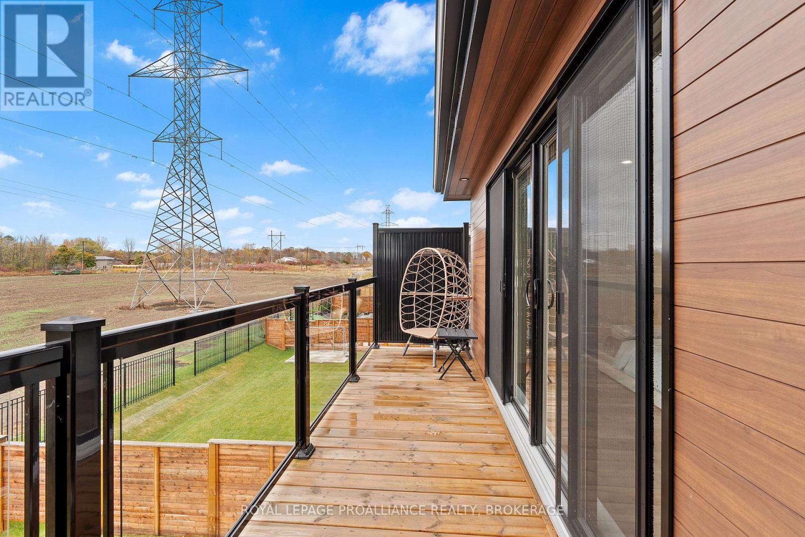 832 WINDERMERE DRIVE - 41