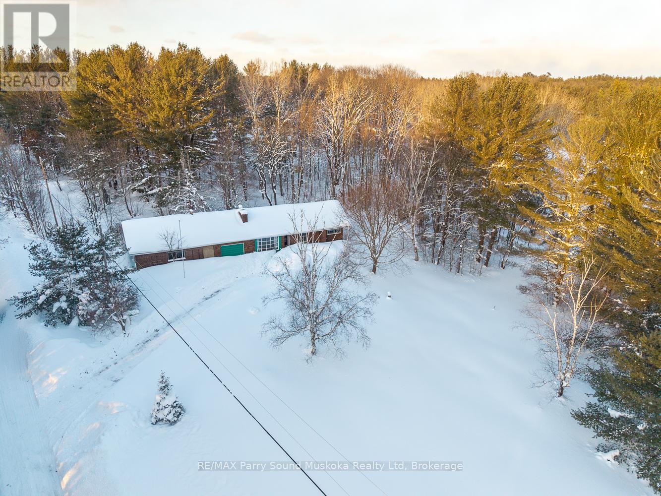 1 OLD CARLING ROAD - Photo 3 of 36, Carling, Ontario