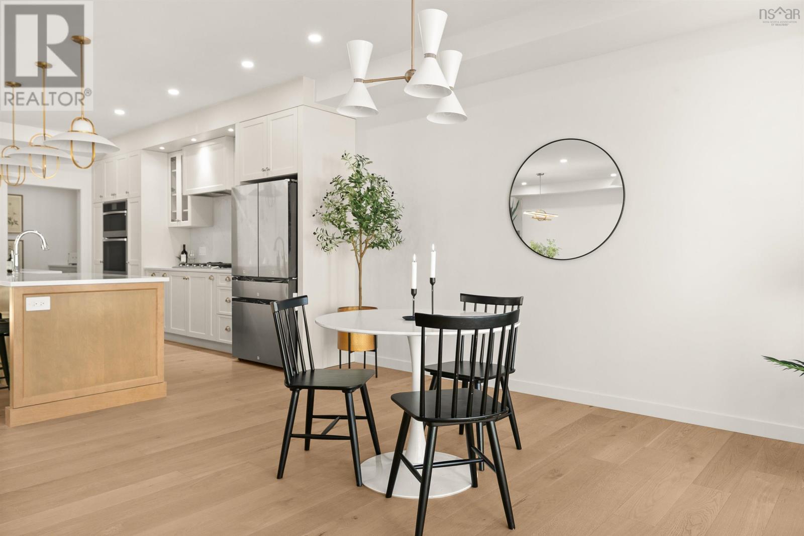 Property 20 of 48 of 112 Samaa Court