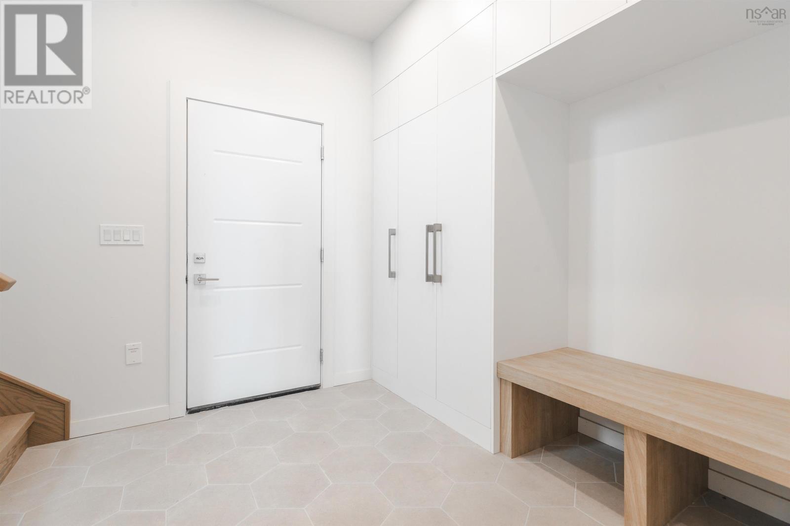 Property 37 of 48 of 112 Samaa Court