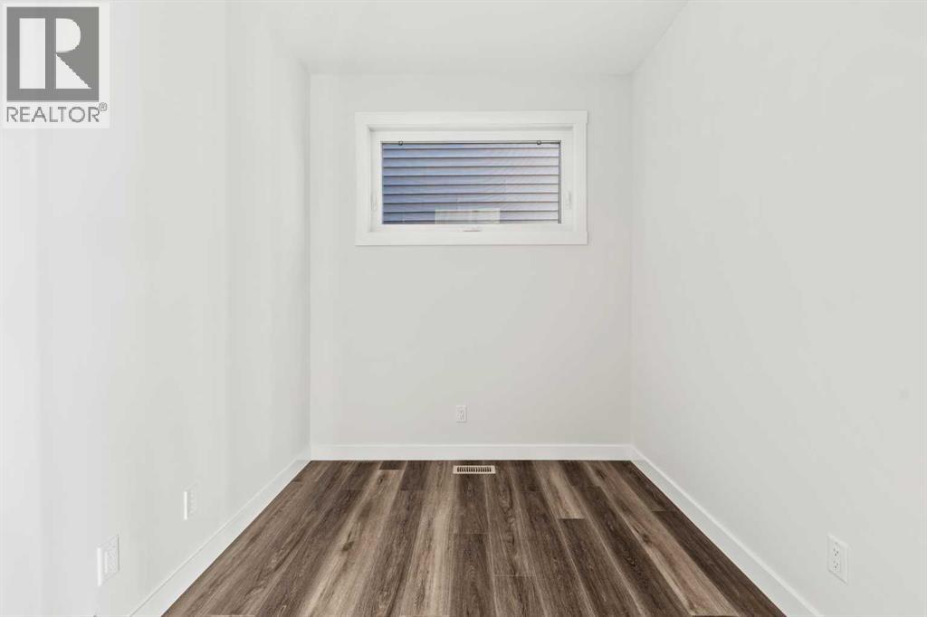 Single Family House for Sale in  Lucas Place NW Livingston Calgary 